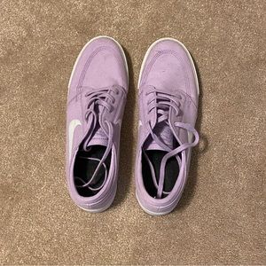 Lavender Nike SB shoes